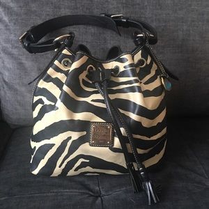 Dooney & Bourke bucket purse